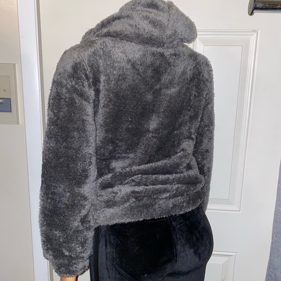 Gray Sweater - Picture 2 of 3